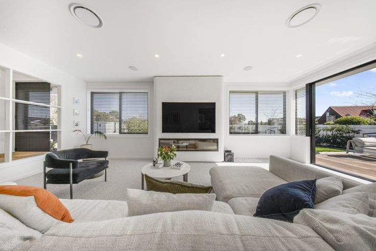 Photo of property in 23 Birkenhead Street, Avonhead, Christchurch, 8042