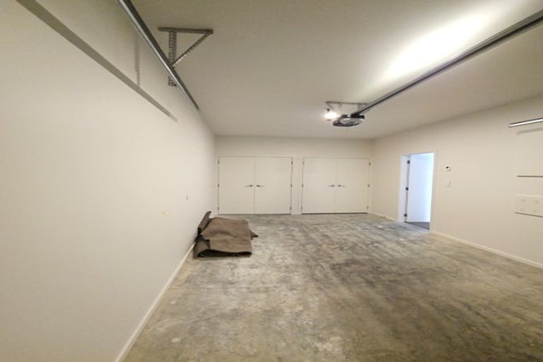 Photo of property in 81 Hokioi Drive, Kenepuru, Porirua, 5022