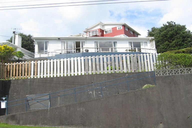 Photo of property in 12 Mount View Place, Spotswood, New Plymouth, 4310