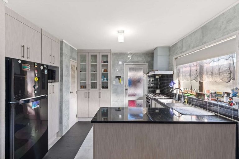 Photo of property in 2/126 Great South Road, Manurewa, Auckland, 2102