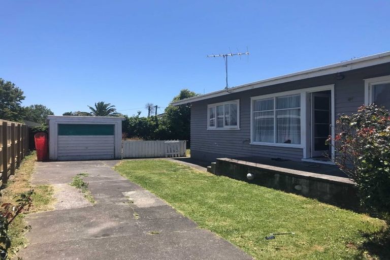 Photo of property in 3/3 Martin Road, Manurewa, Auckland, 2102
