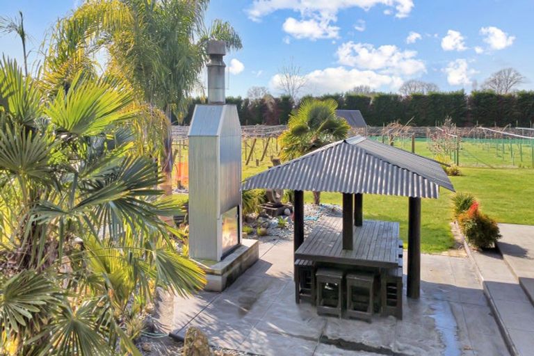 Photo of property in 16 Hogbin Road, Te Teko, Whakatane, 3193