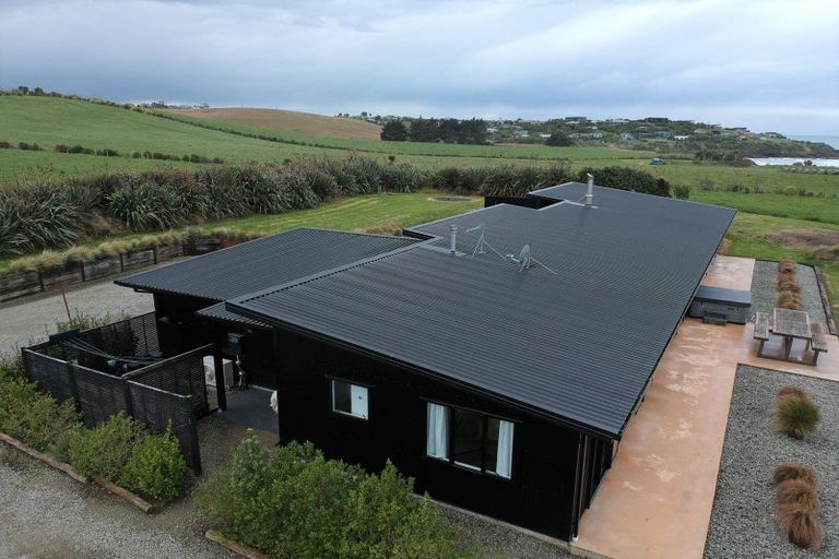 Photo of property in 3/1250 Waianakarua Road, Kakanui, Oamaru, 9495