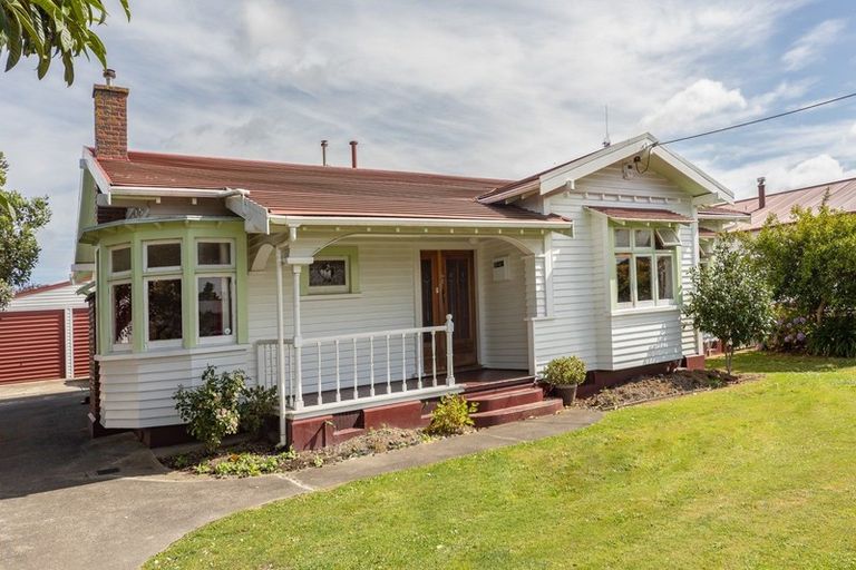 Photo of property in 16 Fitzroy Street, Feilding, 4702