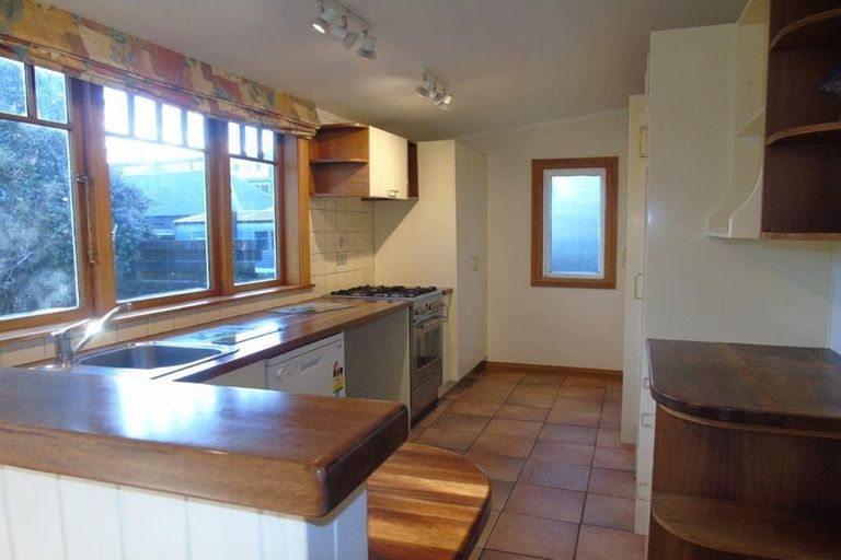 Photo of property in 39 Richmond Street, Petone, Lower Hutt, 5012