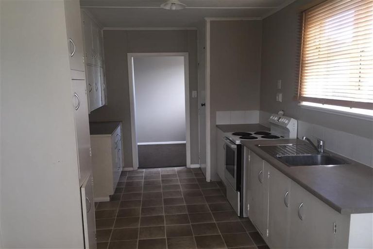 Photo of property in 1004a Willowpark Road North, Mayfair, Hastings, 4122