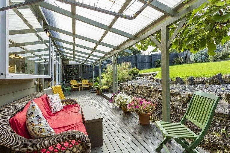 Photo of property in 24 Clifford Street, Dalmore, Dunedin, 9010