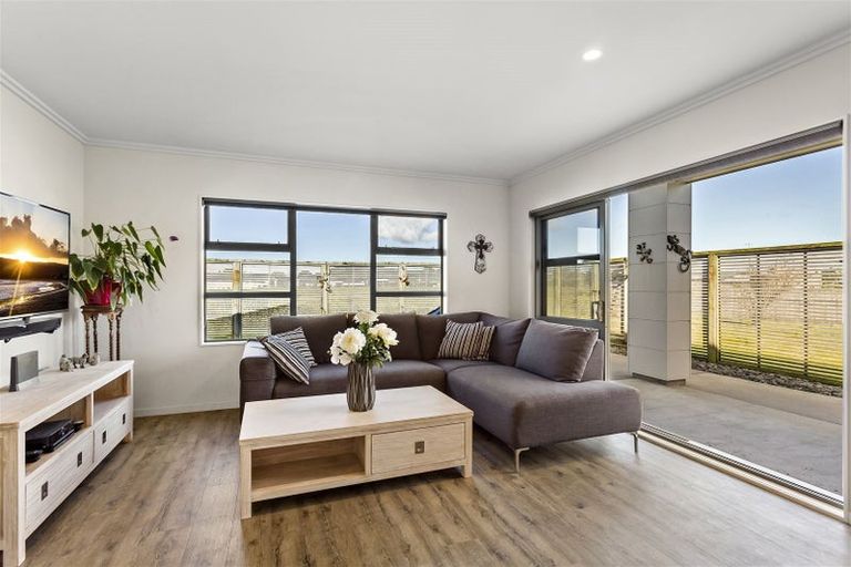 Photo of property in 26 South Road, Waipu, 0510