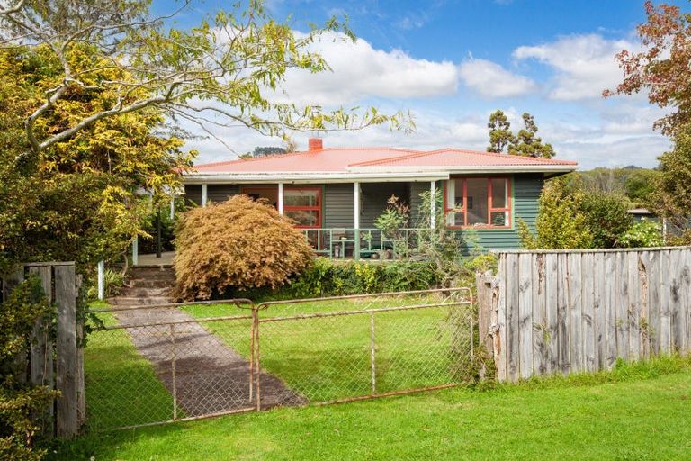 Photo of property in 3 Fraser Smith Road, Awakino, Mokau, 4376