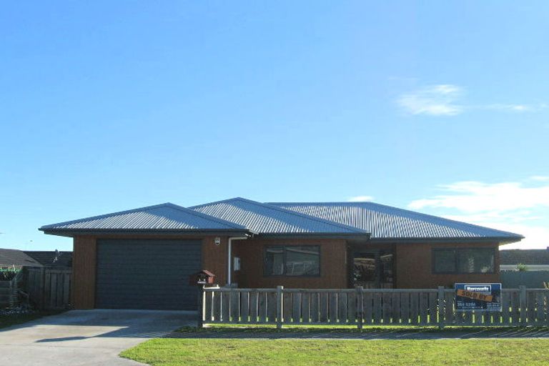 Photo of property in 19 Health Camp Road, Otaki Beach, Otaki, 5512