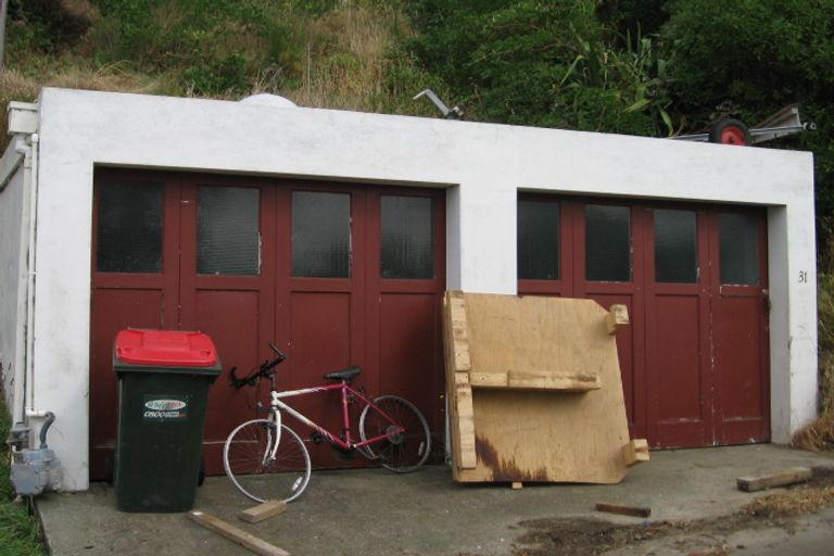 Photo of property in 31 Milne Terrace, Island Bay, Wellington, 6023