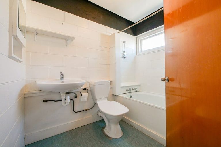 Photo of property in 36 Tennyson Street, Dunedin Central, Dunedin, 9016