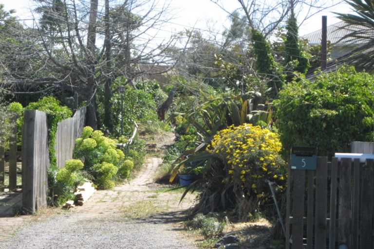 Photo of property in 2/5 Broadpark Road, Waimairi Beach, Christchurch, 8083