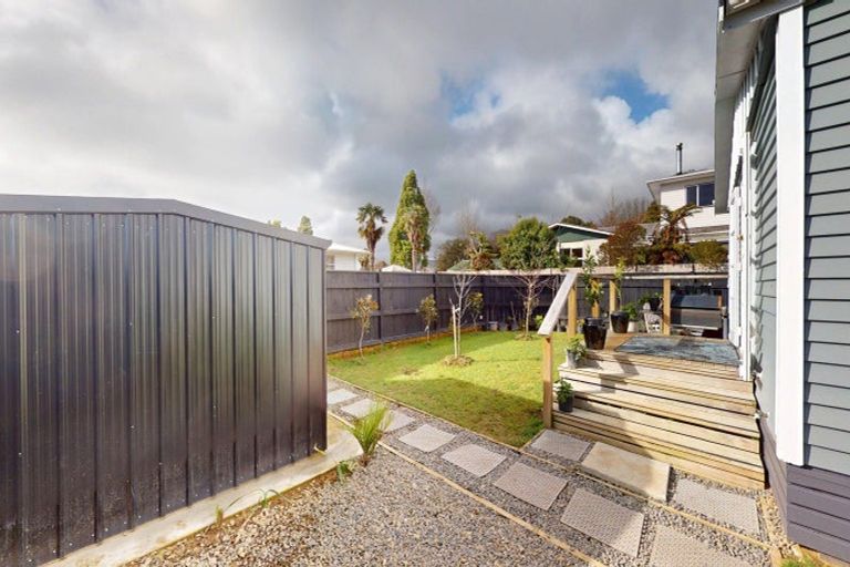 Photo of property in 81 Macarthur Street, Levin, 5510
