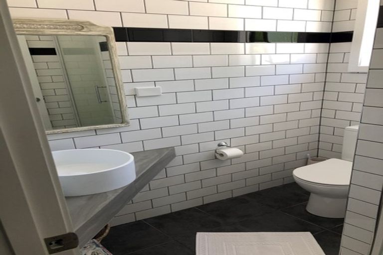 Photo of property in 116 Chevron Crescent, Whangamata, 3620