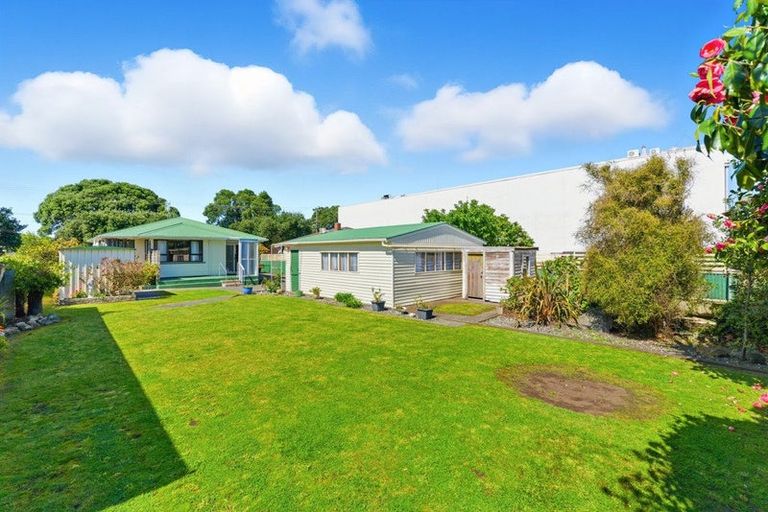 Photo of property in 58 Bedford Avenue, Gonville, Whanganui, 4501