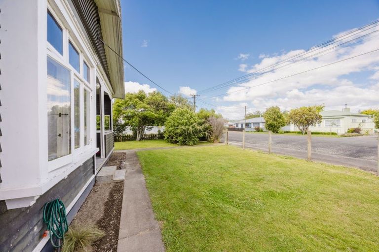 Photo of property in 3 Melville Street, Waipawa, 4210