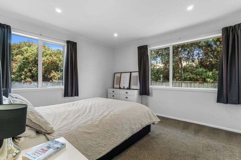 Photo of property in 21 Rosalind Street, Deanwell, Hamilton, 3206