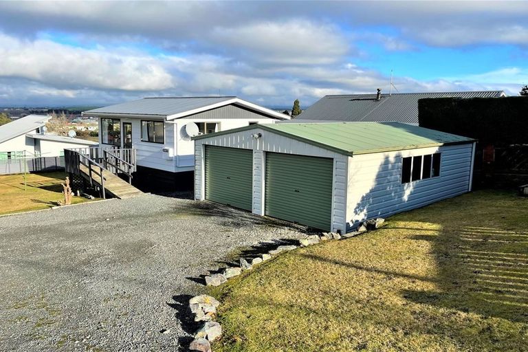 Photo of property in 16 Matai Place, Balclutha, 9230