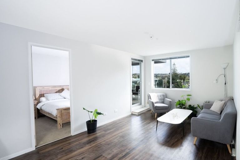 Photo of property in 308/25 Bute Road, Browns Bay, Auckland, 0630