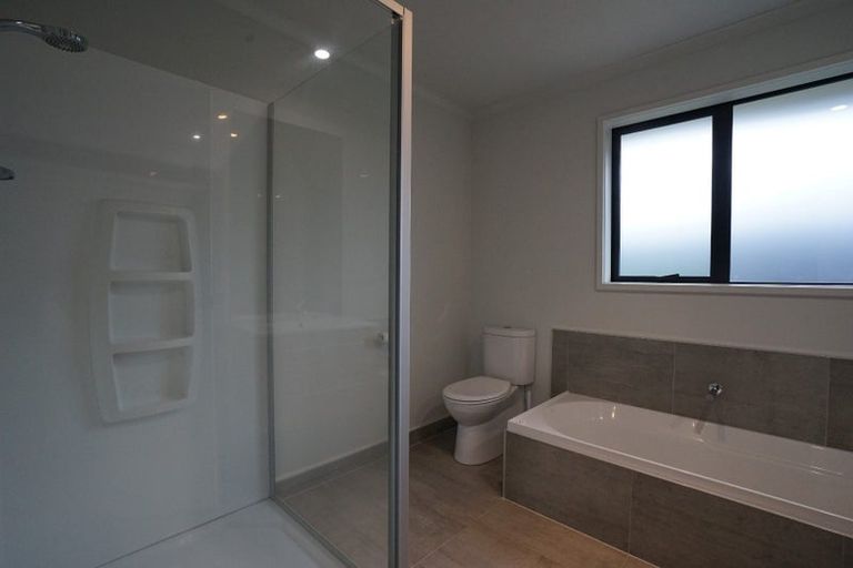 Photo of property in 66 Helenvale Crescent, Pokeno, 2402