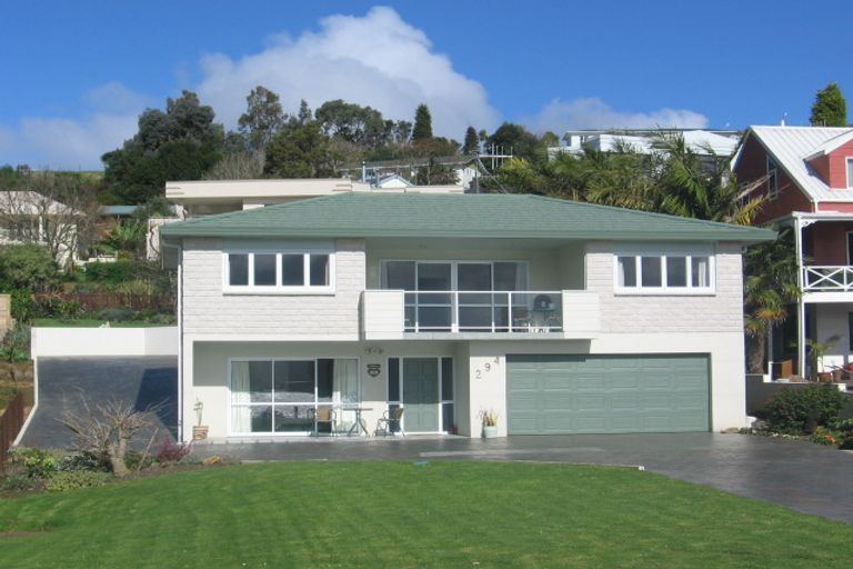 Photo of property in 294 Beach Road, Onerahi, Whangarei, 0110