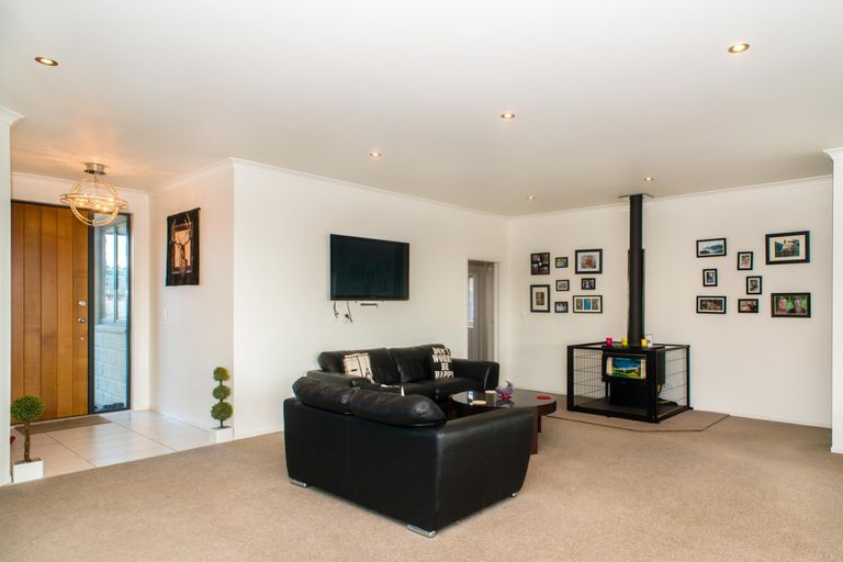 Photo of property in 42 Sterling Park, Lytton West, Gisborne, 4010