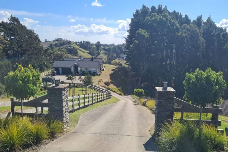Photo of property in 199 Foley Quarry Road, Dairy Flat, Albany, 0792