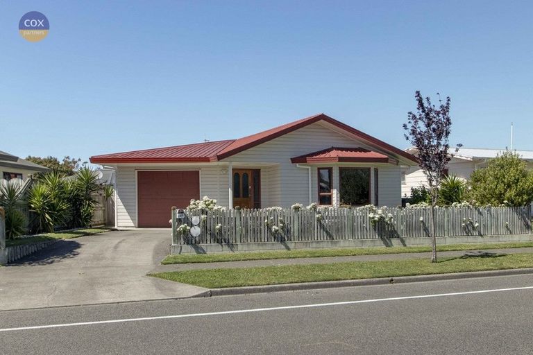 Photo of property in 93b Tait Drive, Greenmeadows, Napier, 4112