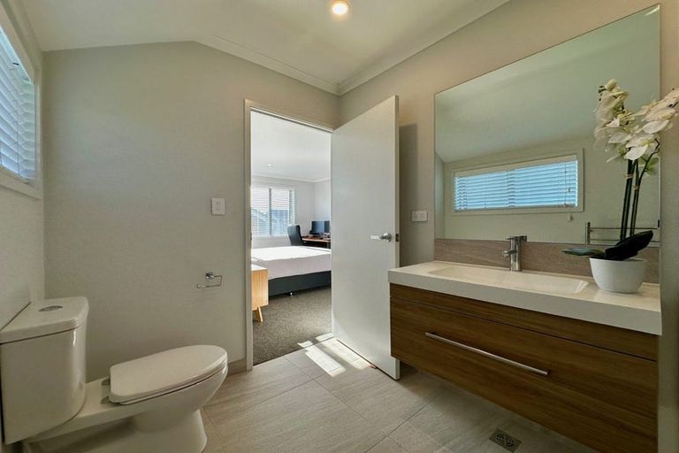 Photo of property in 21d Nellie Drive, Kumeu, 0810