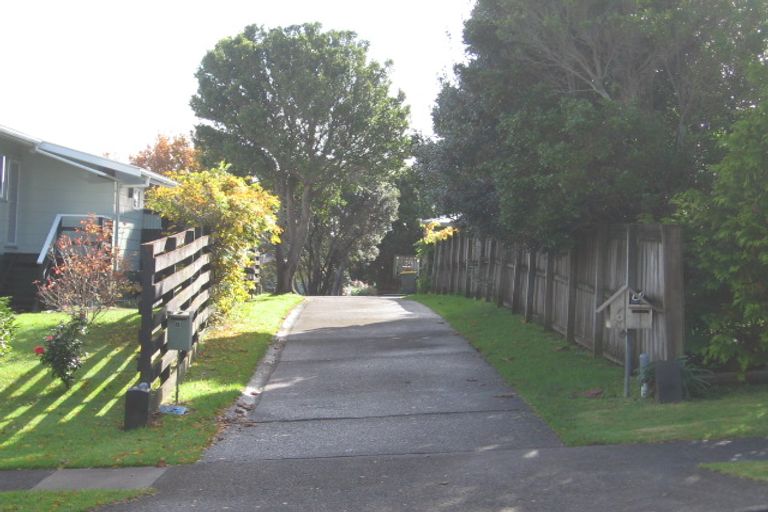 Photo of property in 8 Lucy Foster Lane, Red Beach, 0932