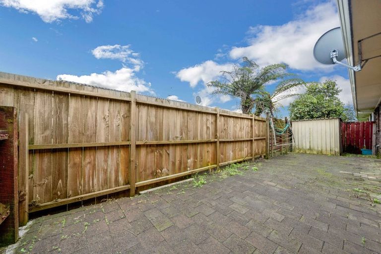 Photo of property in 21a Sunnypark Avenue, Rosehill, Papakura, 2113