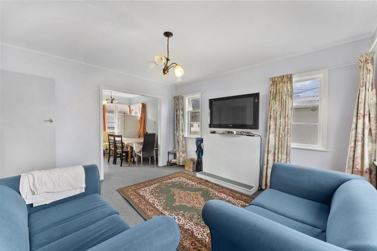 Photo of property in 69 Hyde Street, Wainuiomata, Lower Hutt, 5014