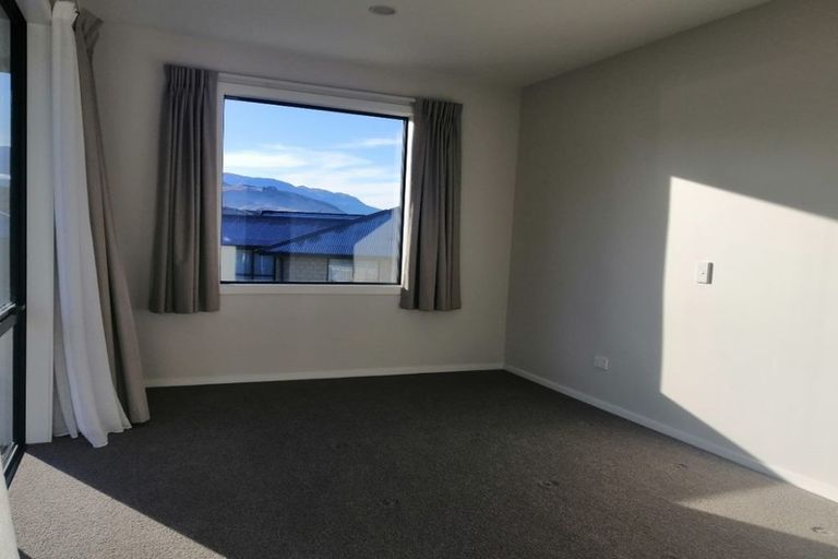 Photo of property in 19 Oxfordshire Avenue, Lower Shotover, Queenstown, 9304