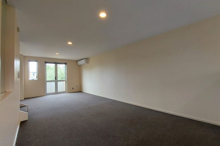 Photo of property in 7 Albionvale Road, Glen Eden, Auckland, 0602