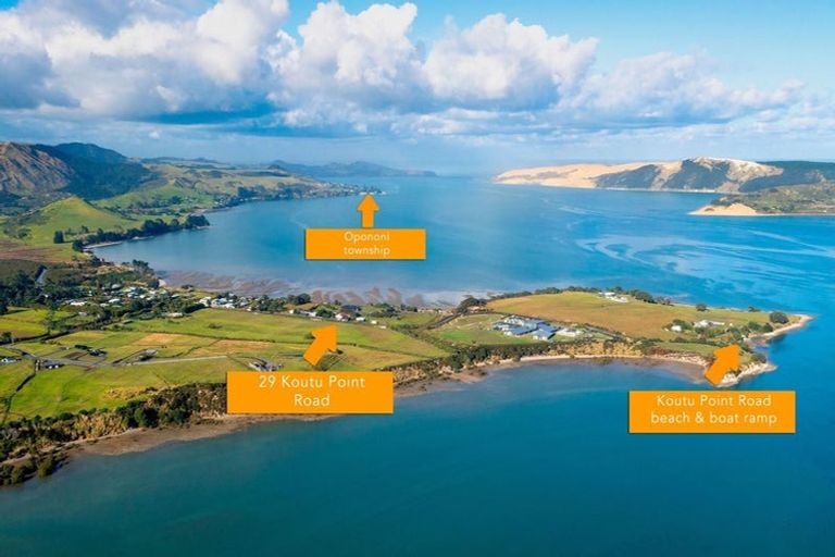 Photo of property in 29 Koutu Point Road, Opononi, Kaikohe, 0473