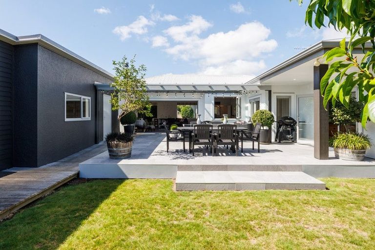 Photo of property in 92 Marne Street, Hokowhitu, Palmerston North, 4410