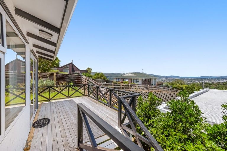 Photo of property in 66b Major Drive, Kelson, Lower Hutt, 5010