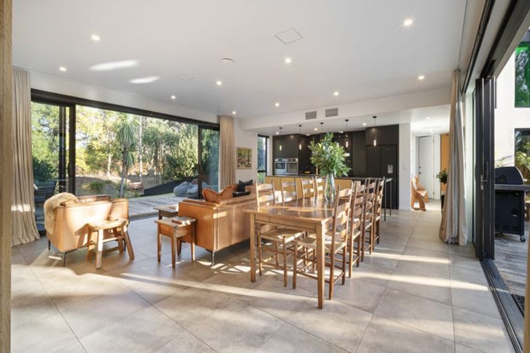 Photo of property in 11 Girvan Street, Fendalton, Christchurch, 8041