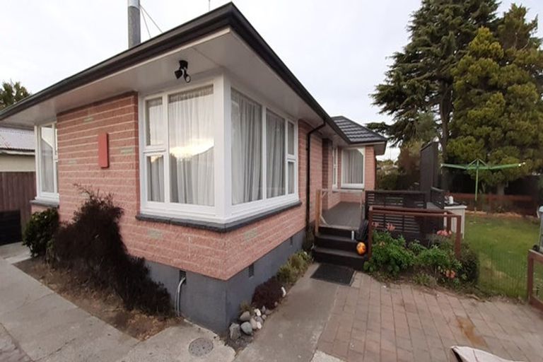 Photo of property in 2 Blankney Street, Hornby, Christchurch, 8042