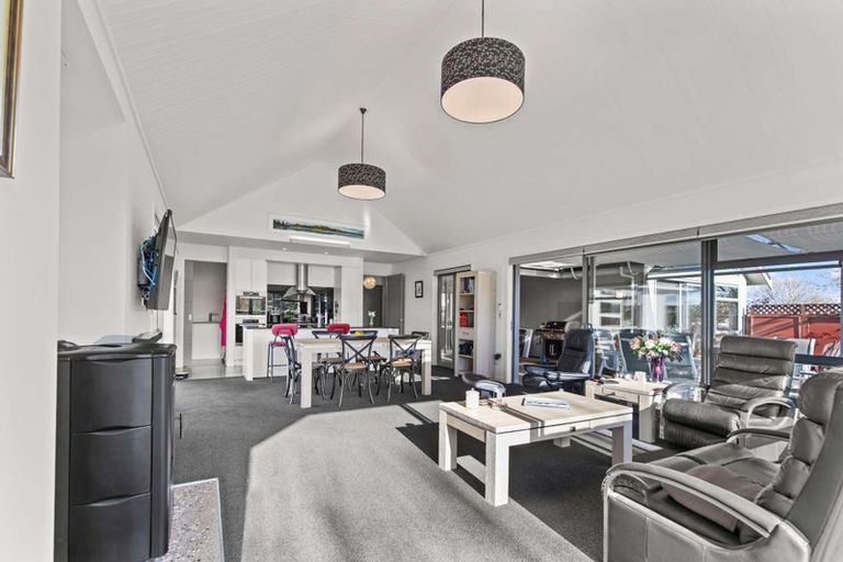 Photo of property in 3 Pinot Crescent, Ohau, Levin, 5570