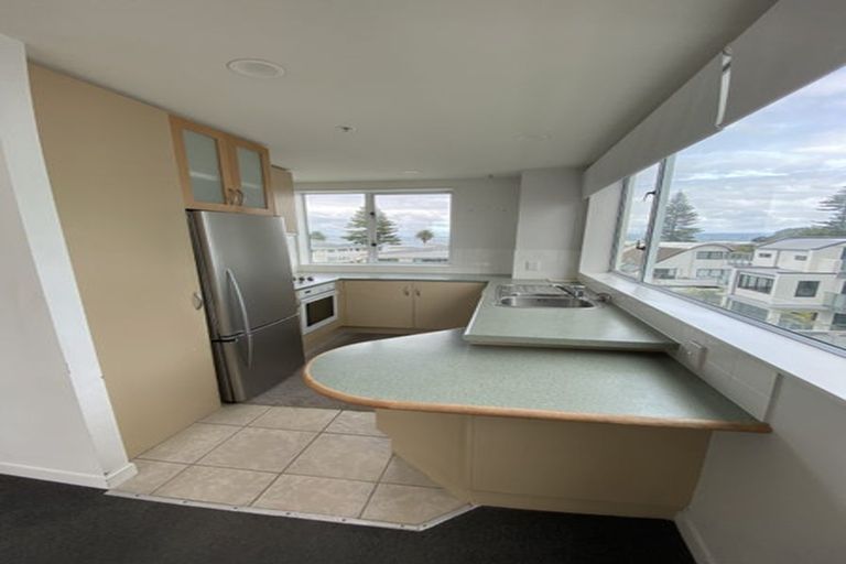 Photo of property in Beaumont Apartments, 14/12 Maunganui Road, Mount Maunganui, 3116