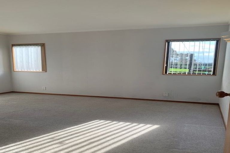 Photo of property in 454 Taupaki Road, Kumeu, 0892