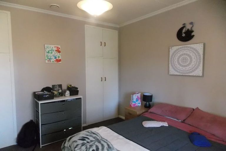 Photo of property in 14 Carlisle Street, Milson, Palmerston North, 4414
