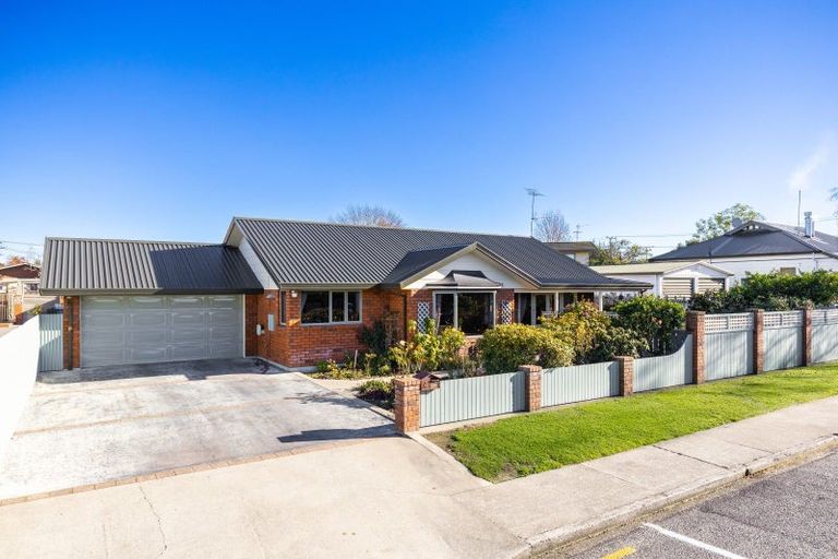 Photo of property in 4 Cubitt Street, Blenheim, 7201