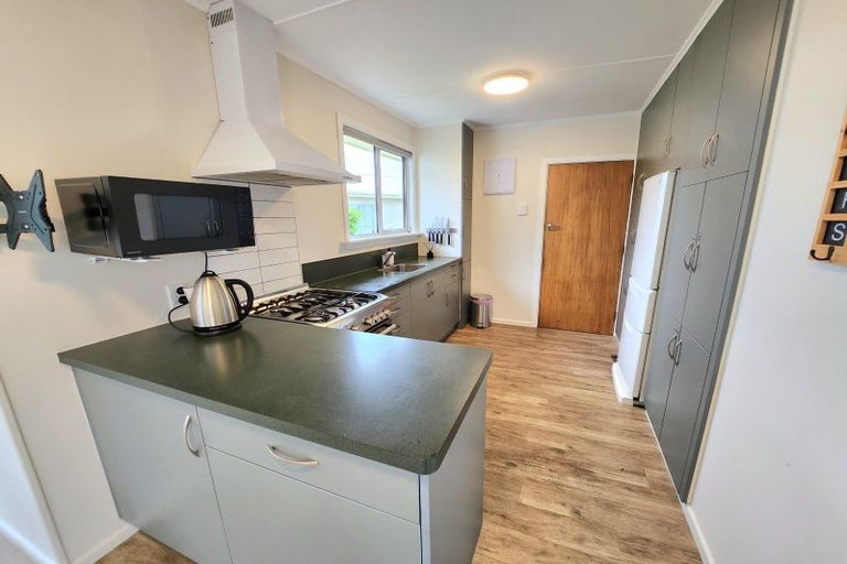 Photo of property in 14 Oxford Street, Holmes Hill, Oamaru, 9401