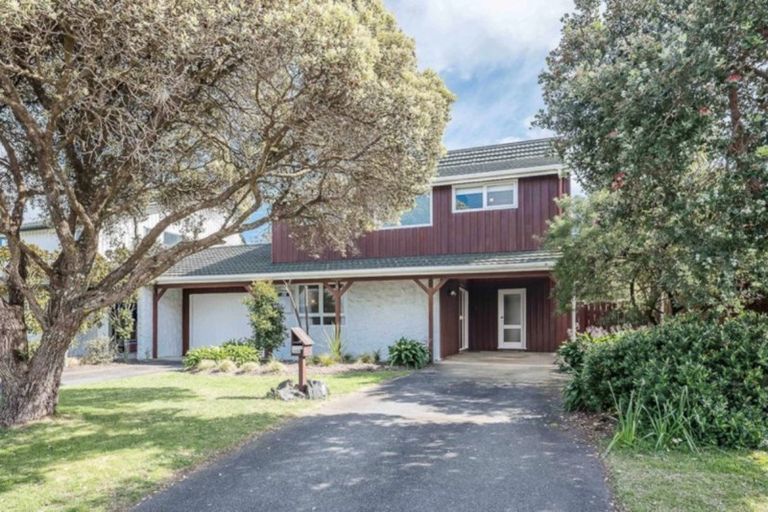 Photo of property in 241a Manly Street, Paraparaumu Beach, Paraparaumu, 5032