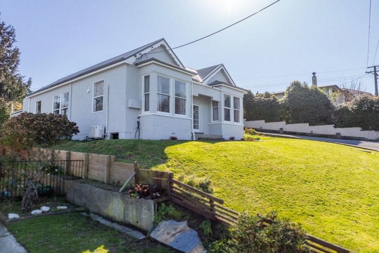 Photo of property in 16a-b Johnston Street, Gore, 9710
