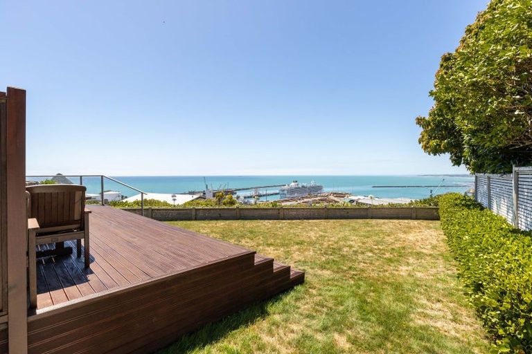 Photo of property in 19 Port View Crescent, Moturoa, New Plymouth, 4310
