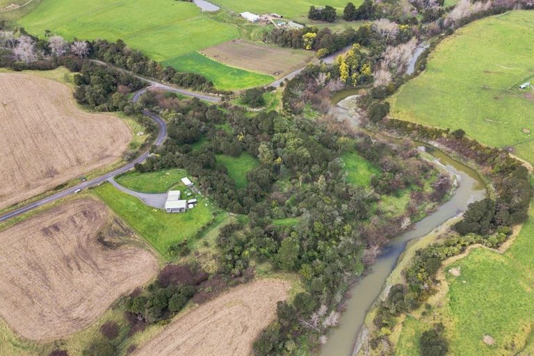Photo of property in 1597 Turakina Valley Road, Marton, Whanganui, 4581